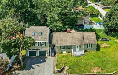 88 Manchester St, Nashua, NH 03064-1503