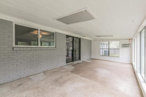 7100 Martha Ln, Fort Worth TX  76112-5306 exterior