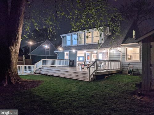 2233 Luzerne Ave, Silver Spring MD 20910-2135 exterior