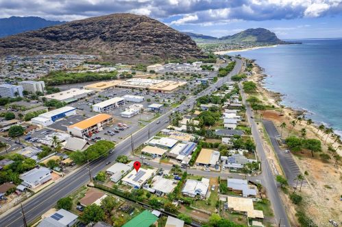 86-032 Ala Poko St, Nanakuli, HI 96792-3029