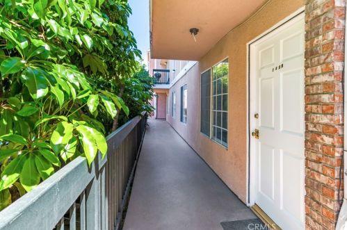 147 Acacia Ave, Glendale CA  91205-0031 exterior