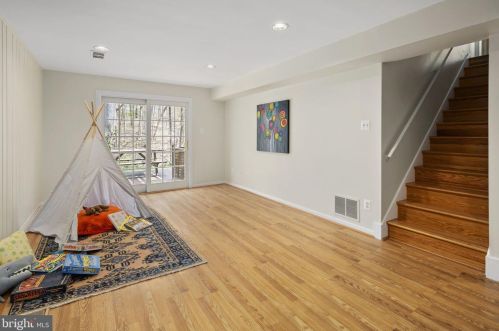 10615 Meadowhill Rd, Silver Spring MD 20901-1532 exterior