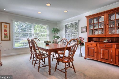 54 Strayer Dr, Carlisle PA 17013-4404 exterior