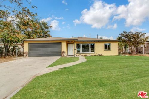 853 G St, Colton, CA 92324-3103
