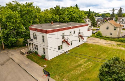 119 Winter St, Lewiston, ME 04240-7559