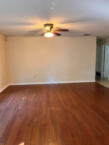 1620 Cedar Keys Dr, Lewisville TX  75067-5122 exterior