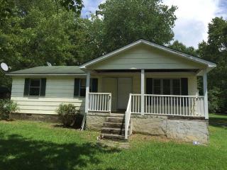 60 Elm Tree Rd, Ringgold, GA 30736-6611