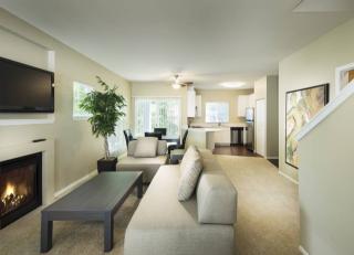 1901 Merrill Creek Pkwy, Everett WA  98203-5859 exterior