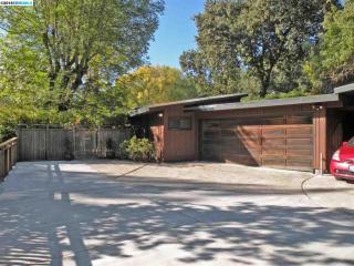 19 Loma Vista Dr, Orinda, CA 94563-2229