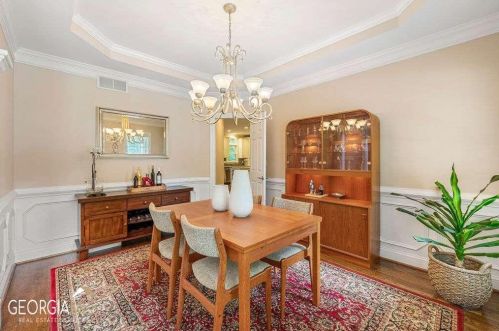 165 Fieldsborn Ct, Atlanta GA  30328-1039 exterior