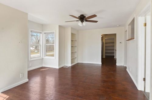 305 Franklin St, Paxton, IL 60957-1609