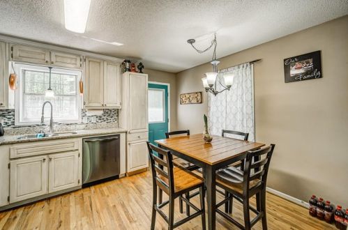 2655 Henderson Mtn Rd, Big Canoe GA  30143-6001 exterior