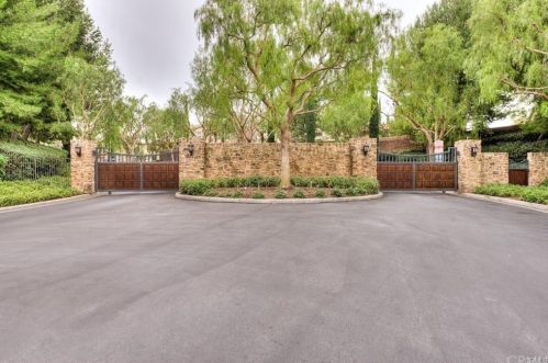 77 Canyoncrest, Irvine CA  92603-0131 exterior