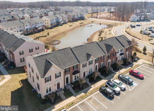 110 Bancroft Dr, Fredericksburg, VA 22405-1206