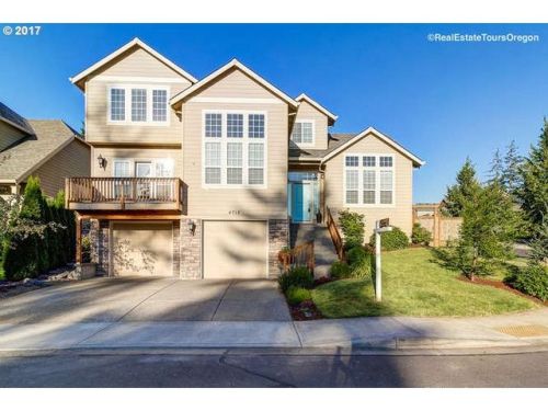 4712 Masters Dr, Newberg, OR 97132-7470