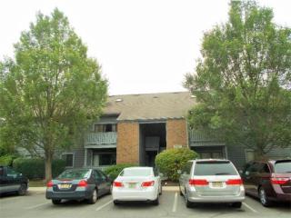 7202 Tamarron Dr, Plainsboro NJ  08536-4303 exterior