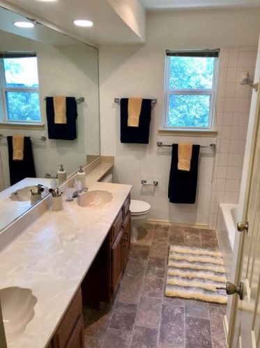 1607 Elvas Way, Austin TX  78758-2204 exterior