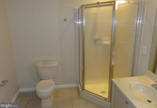 22 Crawford Dr, Charles Town WV 25414-6502 exterior