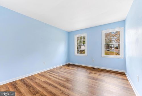 5006 Ten Mills Rd, Columbia MD 21044-1527 exterior