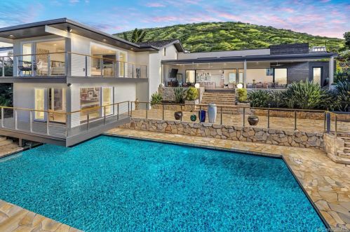 149 Poipu Dr, Honolulu, HI 96825-2130