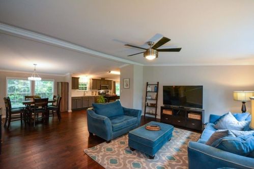 2475 Hazel Dr, Atlanta, GA 30316-3405