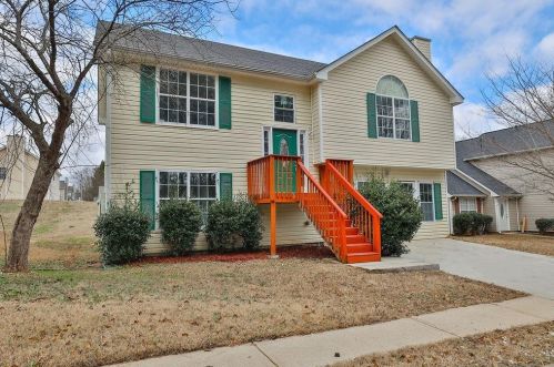 6454 Stonebridge Creek Ln, Lithonia, GA 30058-6436