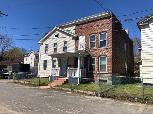 18 Ann St, Waterbury, CT 06702-1001