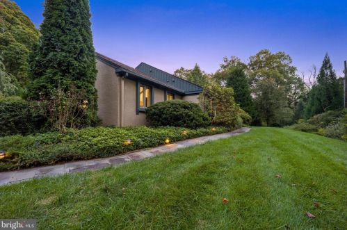 120 Turner Rd, Media, PA 19086-6063