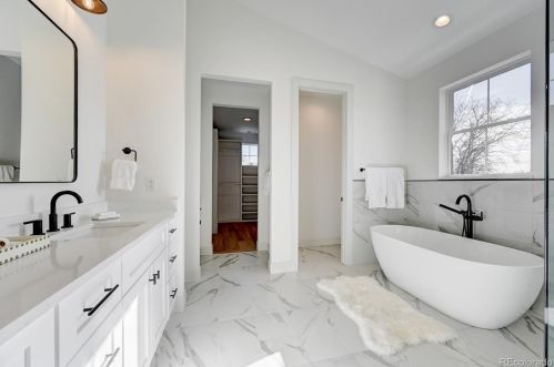 2712 Pennsylvania St, Englewood CO  80113-1644 exterior