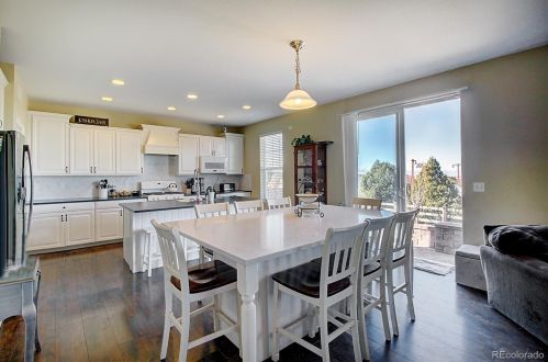 6607 Kewaunee Way, Aurora CO 80016-4310 exterior