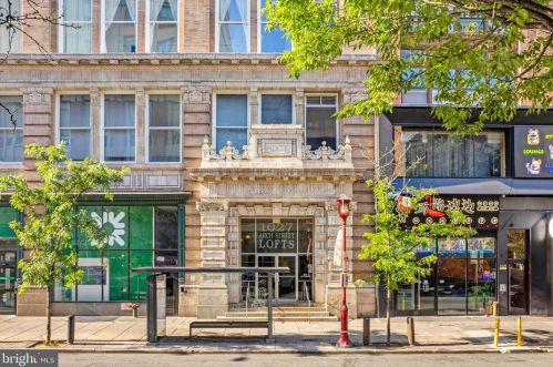 1027 Arch St, Philadelphia PA  19107-2317 exterior