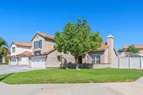 9178 Shaddock Cir, Riverside CA  92508-6452 exterior