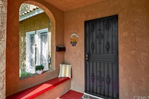 3341 Chestnut St, Riverside CA  92501-2731 exterior