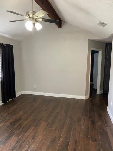 3945 Country Meadows Cir, Granbury TX  76049-8000 exterior