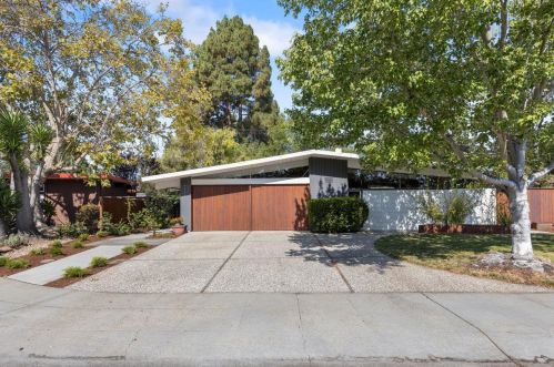 4026 Ben Lomond Dr, Palo Alto, CA 94306-4502