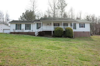 239 Rogers Rd, Lafayette, GA 30728-3942