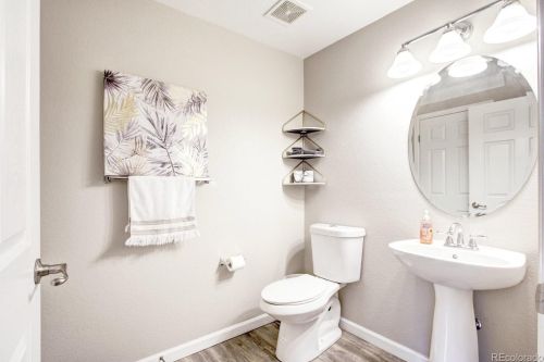 1757 Buchanan Cir, Denver CO  80018-6017 exterior