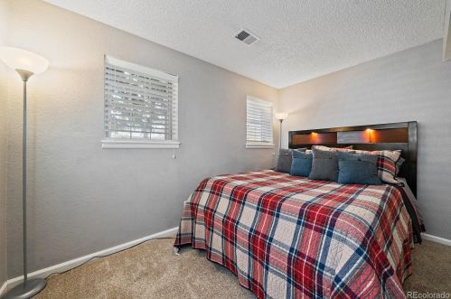 21606 Powers Pl, Aurora CO 80015-3372 exterior