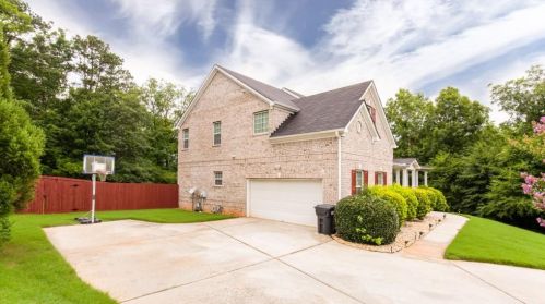 3162 Brighton Pass, Conyers GA  30094-3357 exterior