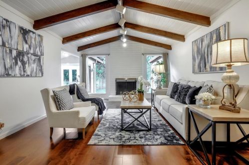 1051 Peninsular Ct, Los Altos, CA 94024-6860