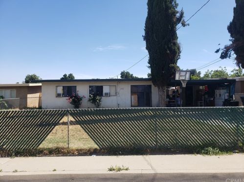 1415 17th St, San Bernardino, CA 92411-1310