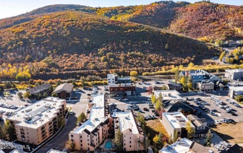 1940 Prospector Ave, Park City UT 84060-4410 exterior