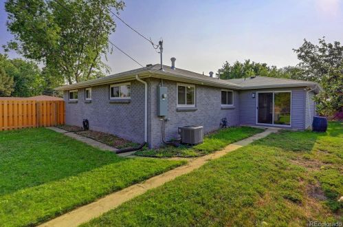 6185 30th Ave, Denver CO  80214-8139 exterior