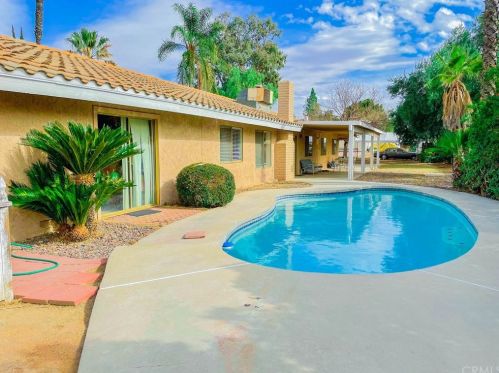 16070 Rancho Viejo Dr, Riverside CA  92506-5824 exterior