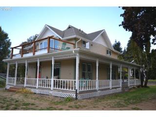 350 Vancouver Ave, Skamania, WA 98648-6455
