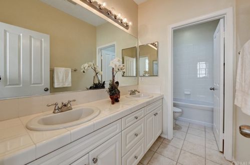 7 Coriander, Irvine CA  92603-0651 exterior