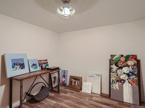 1221 Elizabeth St, Denver CO  80206-3219 exterior