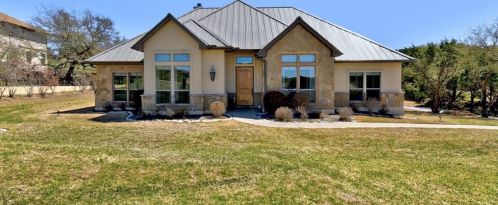 455 Old Mill Dr, Mount Sharp, TX 78620-4695