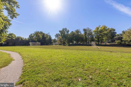 8404 Houston St, Silver Spring MD 20910-4545 exterior