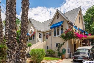 1104 Berkeley Dr, Glendale, CA 91205-3611